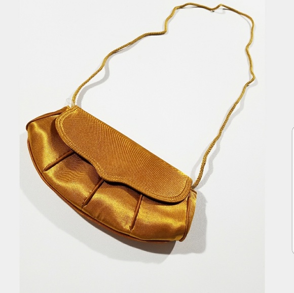 Vintage Handbags - 🔵 2/$12 Vtg Gold Shimmer Crossbody 80s Purse Bag